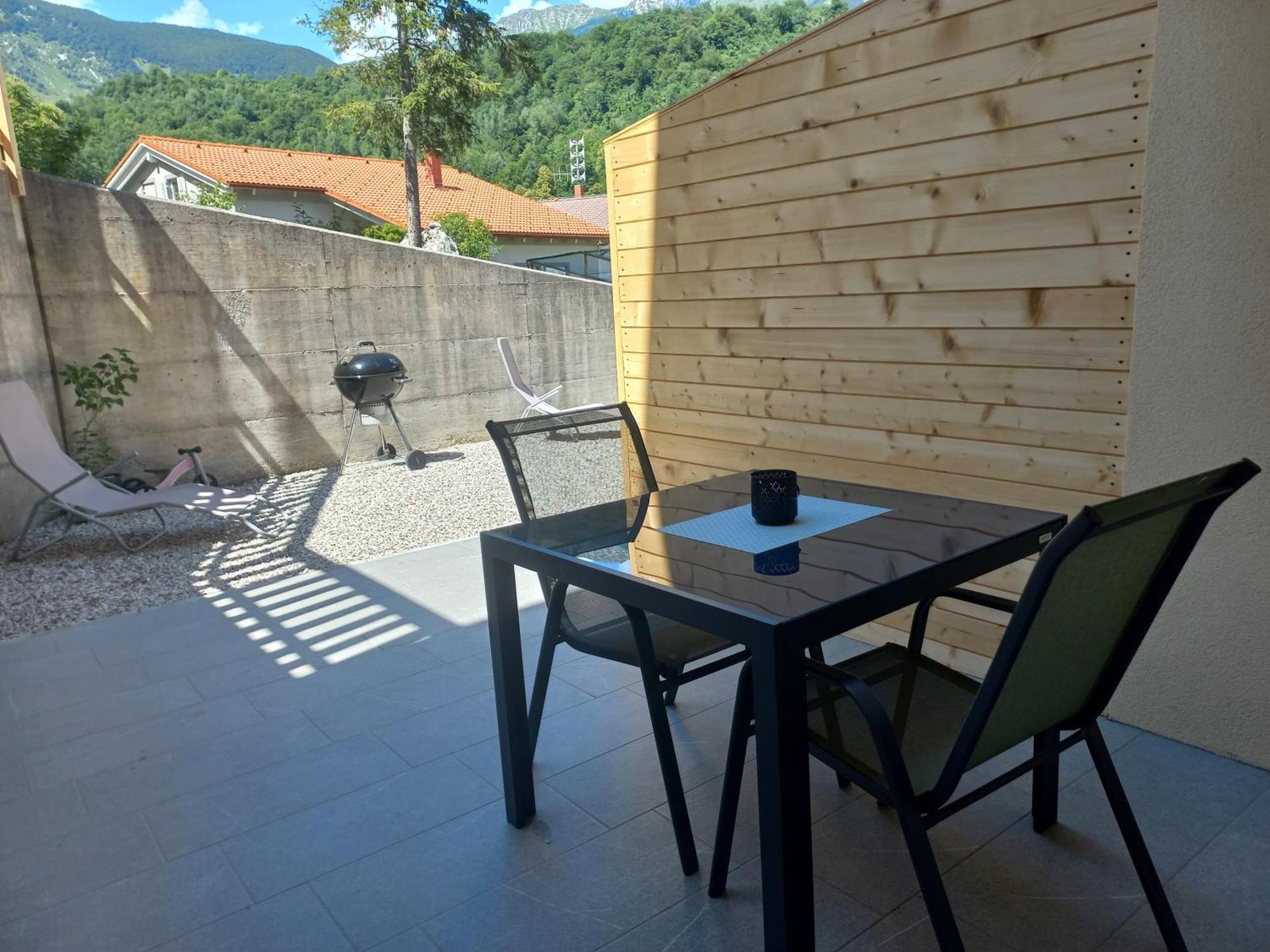 Hisa Za Gradom Appartement Kobarid Buitenkant foto