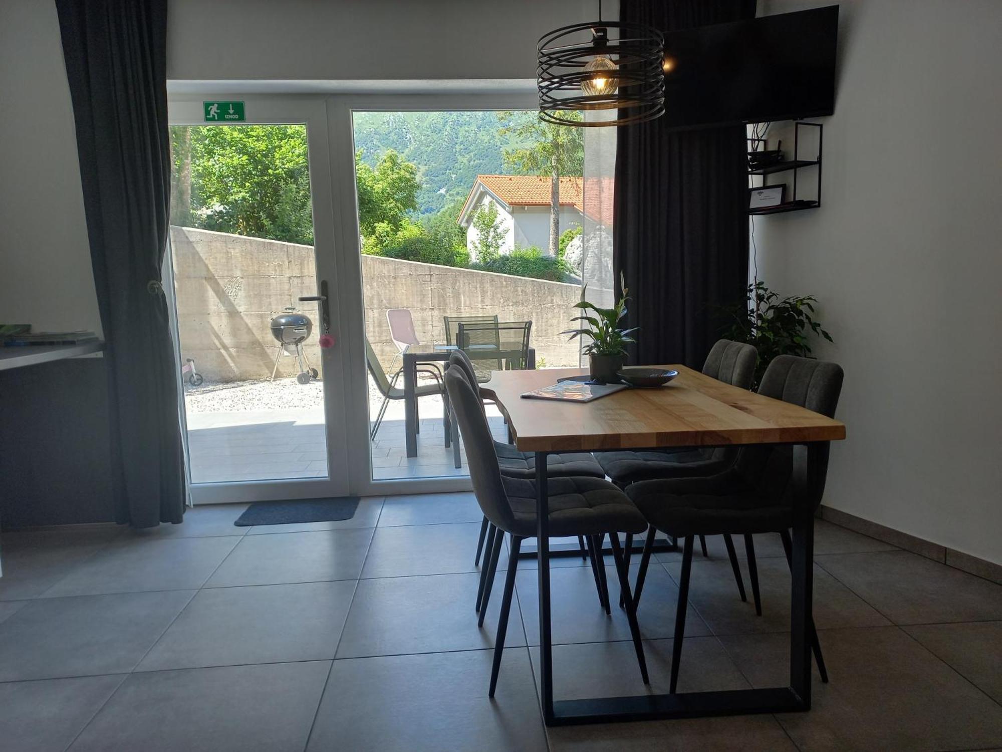 Hisa Za Gradom Appartement Kobarid Buitenkant foto