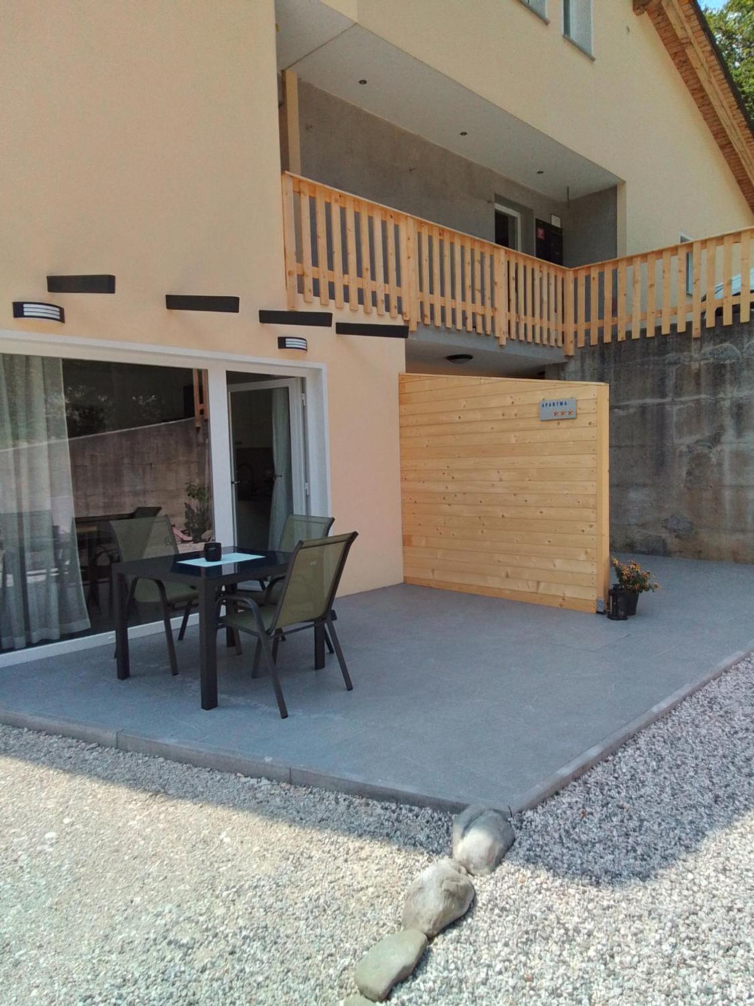 Hisa Za Gradom Appartement Kobarid Buitenkant foto