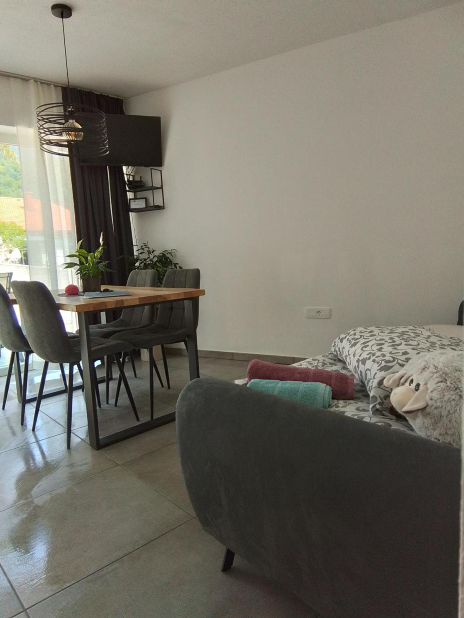 Hisa Za Gradom Appartement Kobarid Buitenkant foto