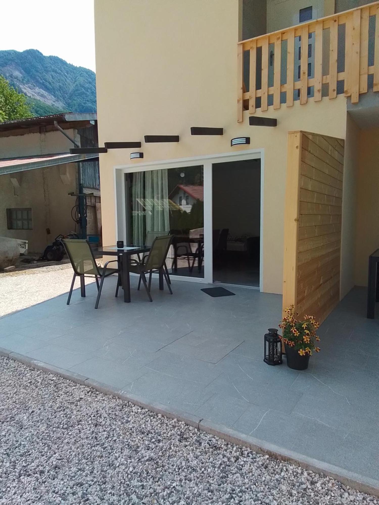 Hisa Za Gradom Appartement Kobarid Buitenkant foto